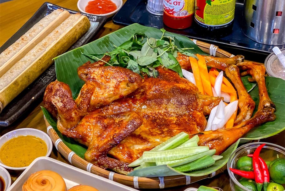 Mua 1 Được 4 Tại 456 Huỳnh Tấn Phát, Quận 7
