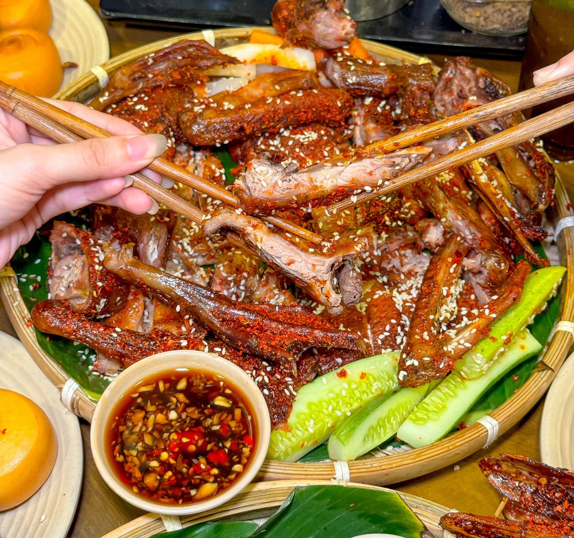 Vịt Nướng Than Muối Ớt Đệ Nhất